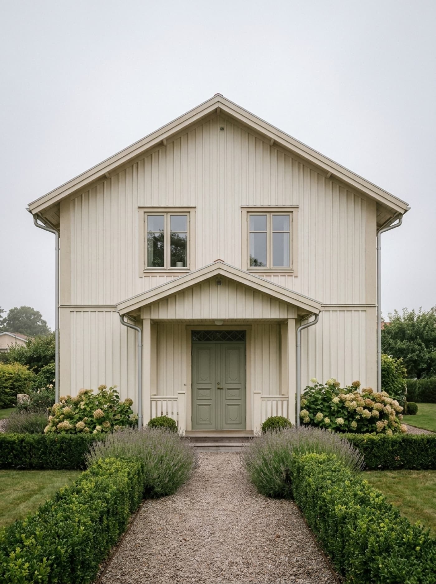 Villa med stängd dörr